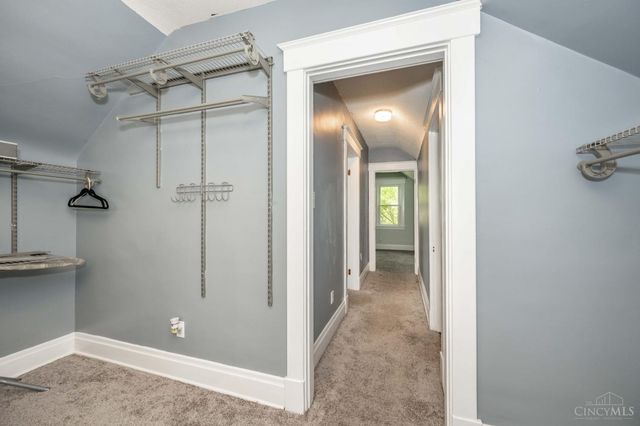 2693 Montana Avenue, Cincinnati, OH 45211
