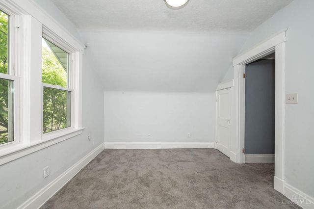 2693 Montana Avenue, Cincinnati, OH 45211