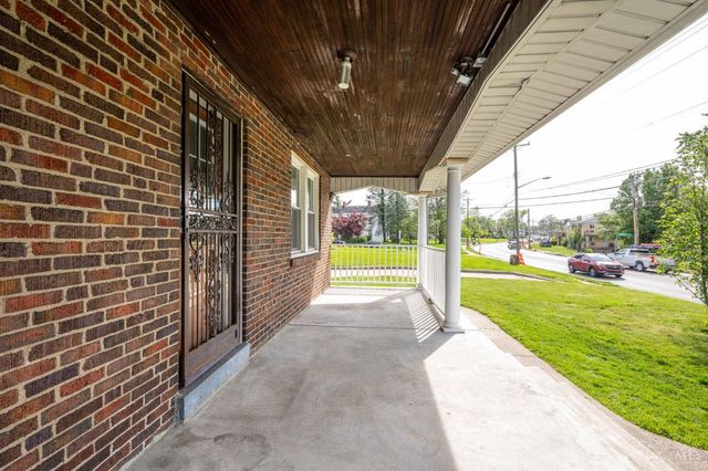 2693 Montana Avenue, Cincinnati, OH 45211