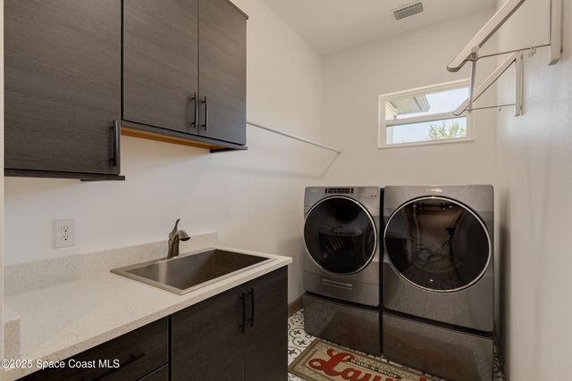 300 Pinto Lane, Palm Bay, FL 32909