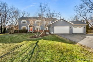 6N530 Crestwood Drive, St. Charles, IL 60175