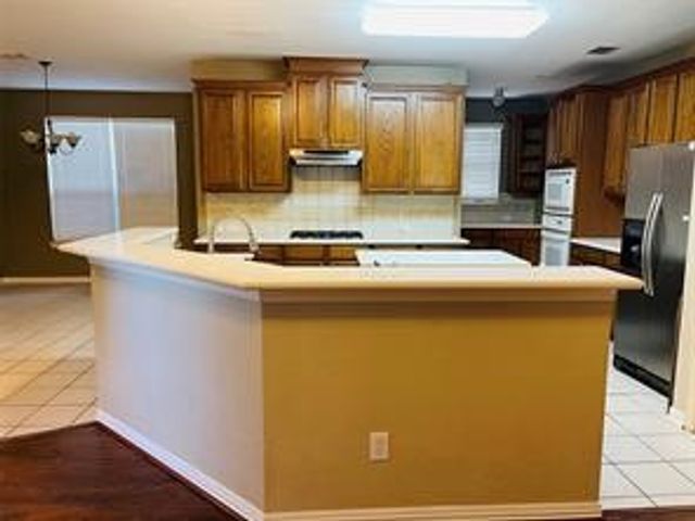 4520 White Rock Lane, Plano, TX 75024