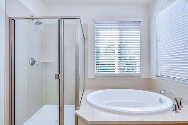 1149 Bellflower Way, Los Banos, CA 93635