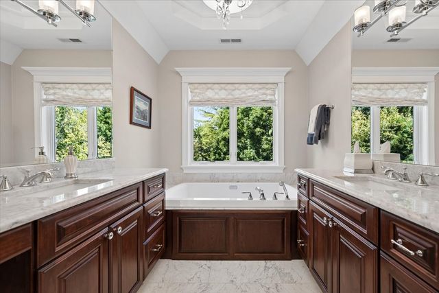 916 Seminole Road, Wilmette, IL 60091