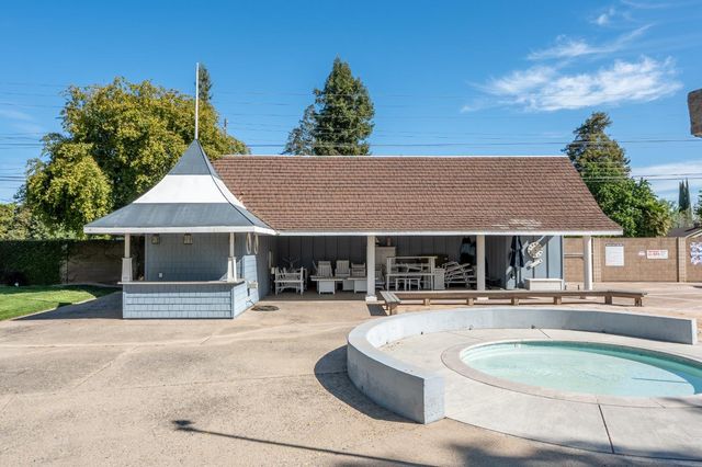 3409 Mansfield Ln, Modesto, CA 95350