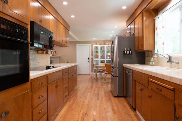 3409 Mansfield Ln, Modesto, CA 95350