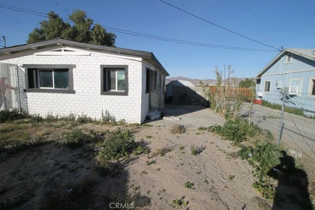 35630 San Bernardino, Daggett, CA 92327