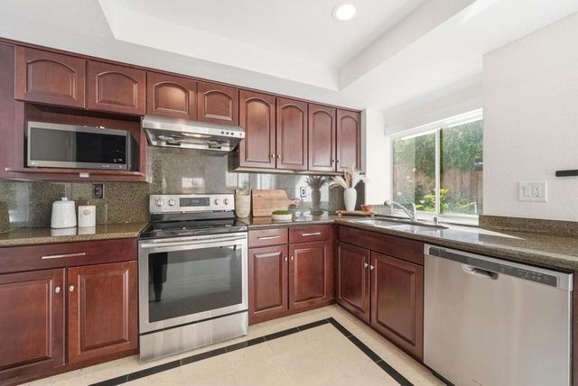 3338 Shadow Leaf Drive, San Jose, CA 95132