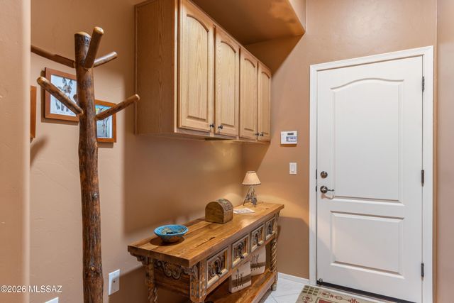 5835 S Atascosa Peak Drive, Green Valley, AZ 85622