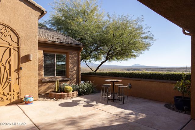 5835 S Atascosa Peak Drive, Green Valley, AZ 85622