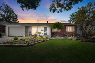 10145 Hyacinth Drive, Orland Park, IL 60462