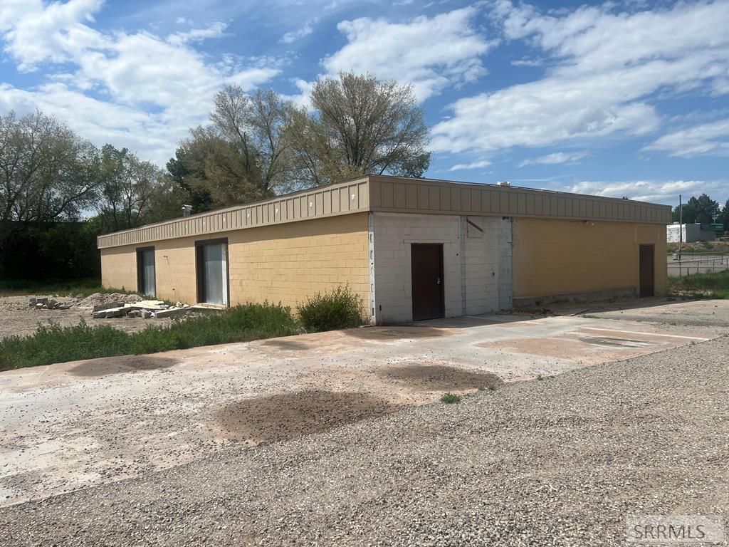 Image 1 of property listing at 284 S Colorado Avenue, Idaho Falls, ID 83402