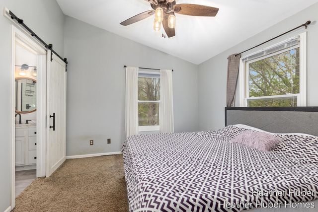 5196 S Oakvale Court, Wyoming, MI 49519