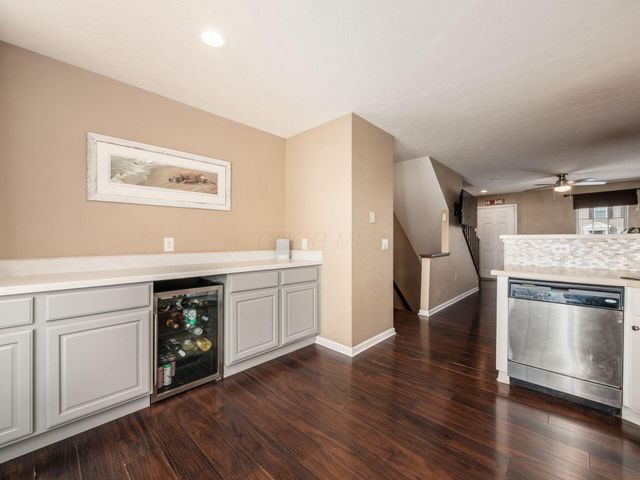 5264 Royal Arch Cascade Drive, 25 25, Dublin, OH 43016