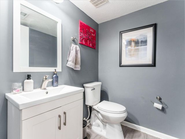 5264 Royal Arch Cascade Drive, 25 25, Dublin, OH 43016