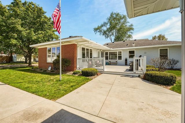 800 Stanley Street, Chippewa Falls, WI 54729
