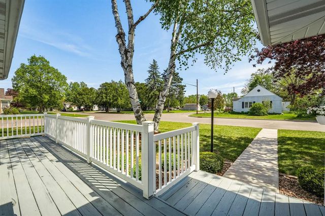 800 Stanley Street, Chippewa Falls, WI 54729
