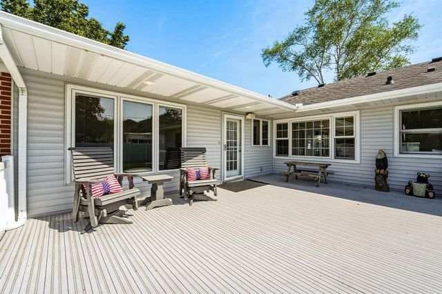 800 Stanley Street, Chippewa Falls, WI 54729