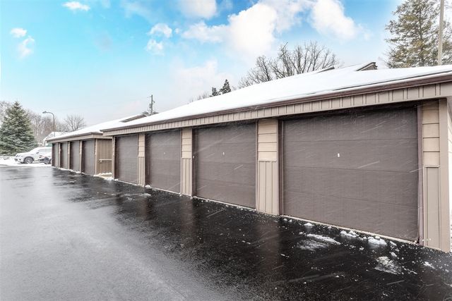 2939 Byron Center Avenue A, Wyoming, MI 49519