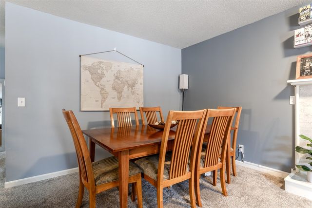 2939 Byron Center Avenue A, Wyoming, MI 49519