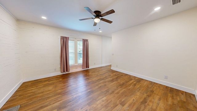 318 S Main Street, Headland, AL 36345