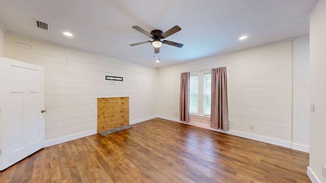 318 S Main Street, Headland, AL 36345