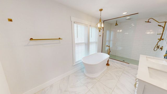 318 S Main Street, Headland, AL 36345