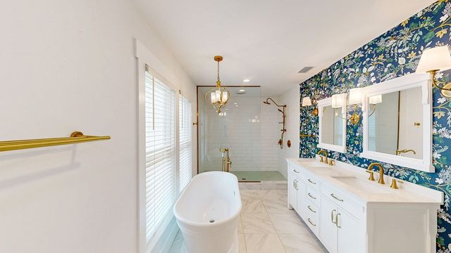 318 S Main Street, Headland, AL 36345