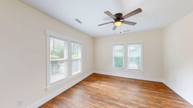 318 S Main Street, Headland, AL 36345