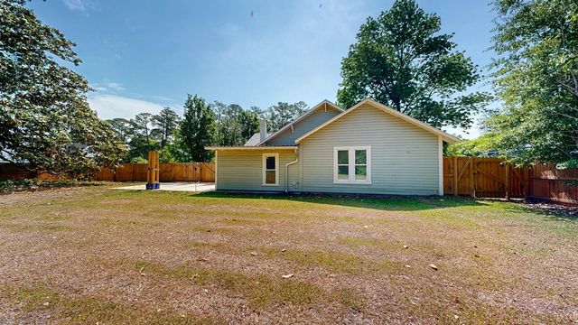 318 S Main Street, Headland, AL 36345