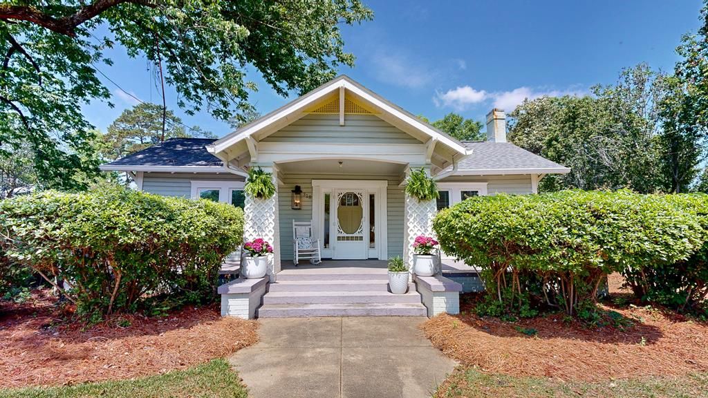 318 S Main Street, Headland, AL 36345