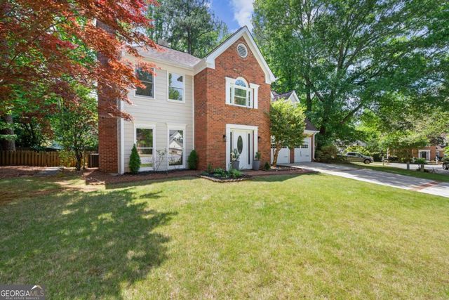 510 Ambergate Court, Roswell, GA 30076