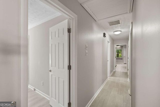 510 Ambergate Court, Roswell, GA 30076
