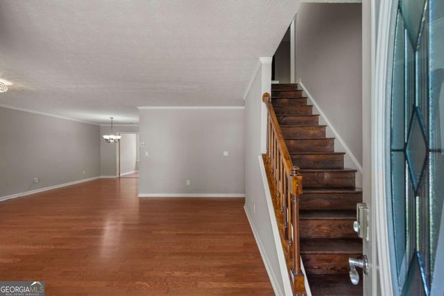 510 Ambergate Court, Roswell, GA 30076