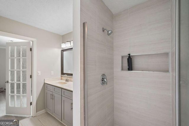 510 Ambergate Court, Roswell, GA 30076