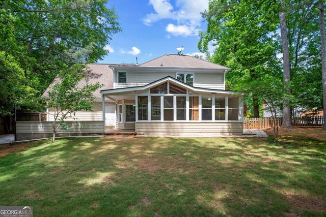 510 Ambergate Court, Roswell, GA 30076