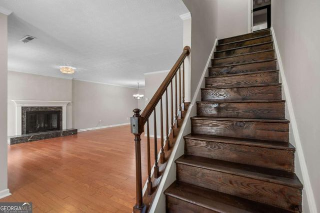 510 Ambergate Court, Roswell, GA 30076