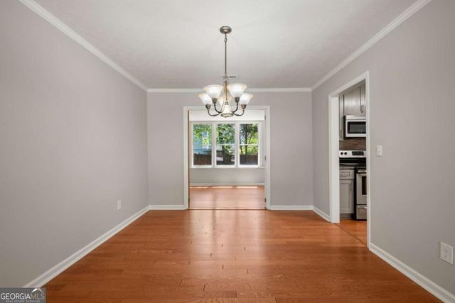 510 Ambergate Court, Roswell, GA 30076