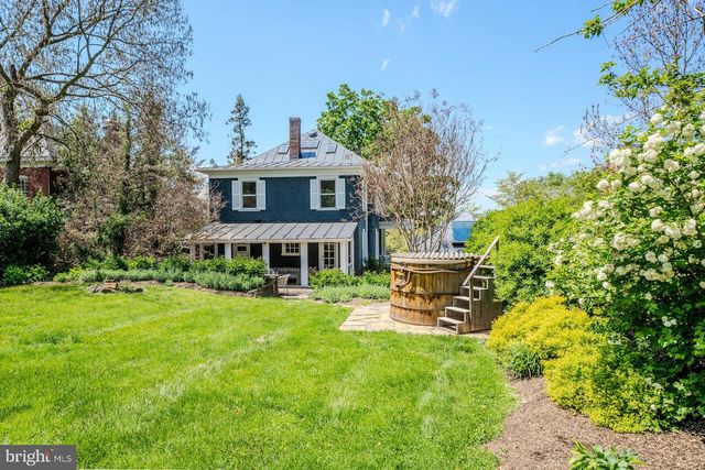 15520 SECOND ST, Waterford, VA 20197