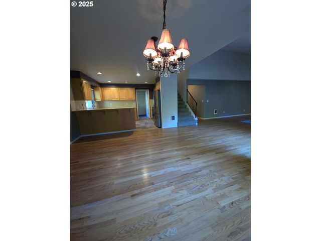 68307 E TWINBERRY Loop, Welches, OR 97067