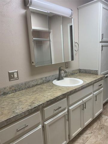 28153 County Street 2540 Street, Fort Cobb, OK 73038