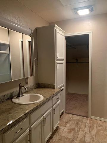 28153 County Street 2540 Street, Fort Cobb, OK 73038