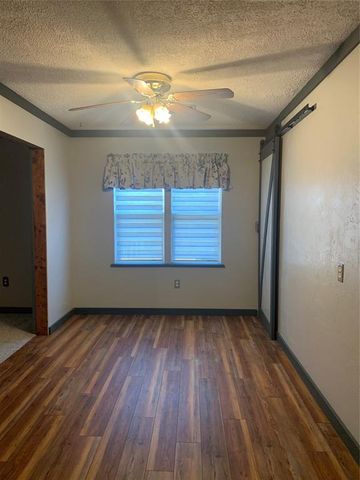 28153 County Street 2540 Street, Fort Cobb, OK 73038