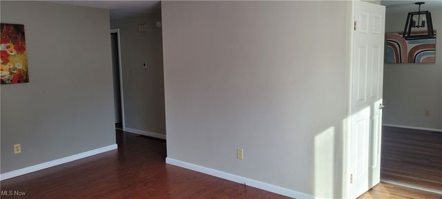 214 Hamrock Drive, Campbell, OH 44405