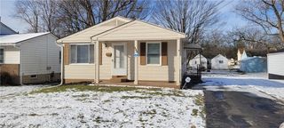 214 Hamrock Drive, Campbell, OH 44405