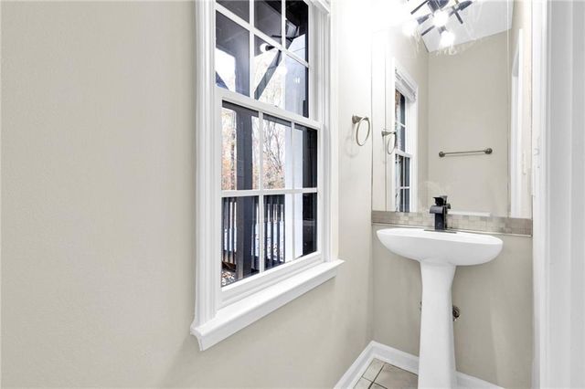 6230 Tennis Drive, Fairburn, GA 30213