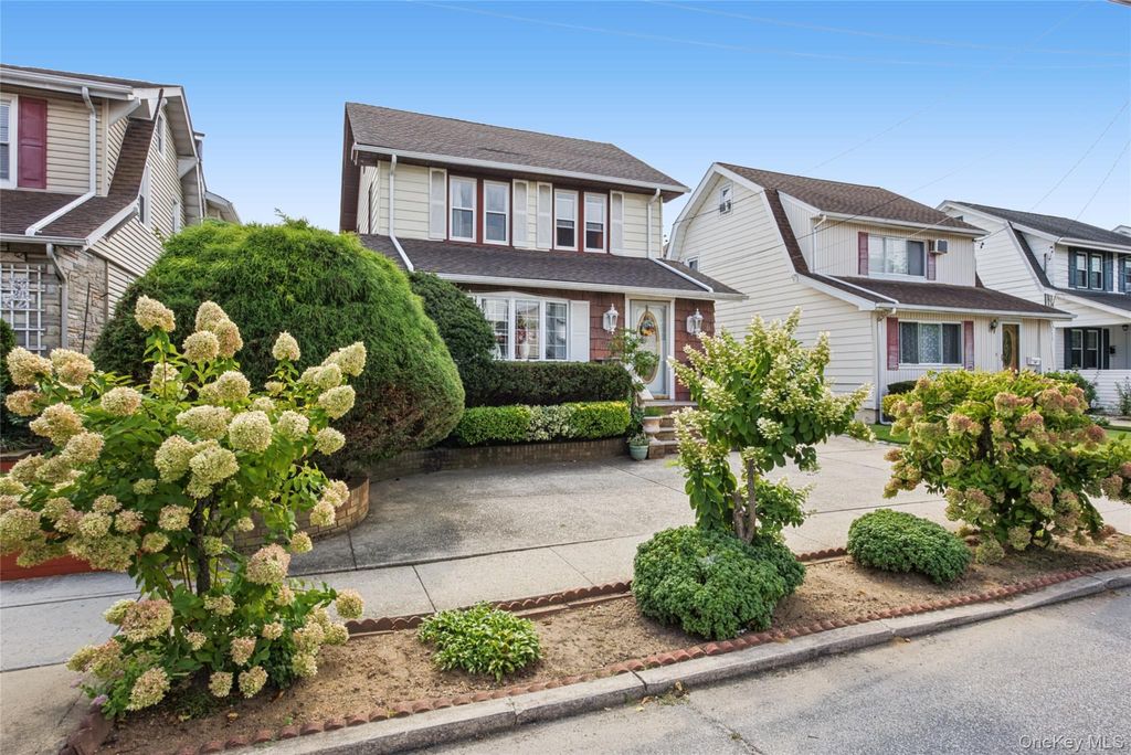 26 E Oxford Street, Valley Stream, NY 11580 — photo 3