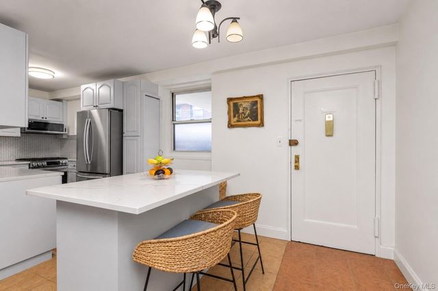 35-31 85th Street 6E, Jackson Heights, NY 11372