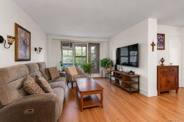 35-31 85th Street 6E, Jackson Heights, NY 11372