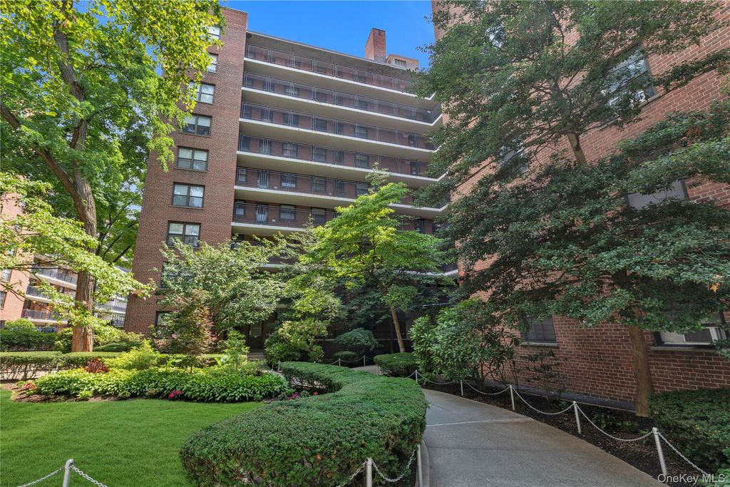 35-31 85th Street 6E, Jackson Heights, NY 11372